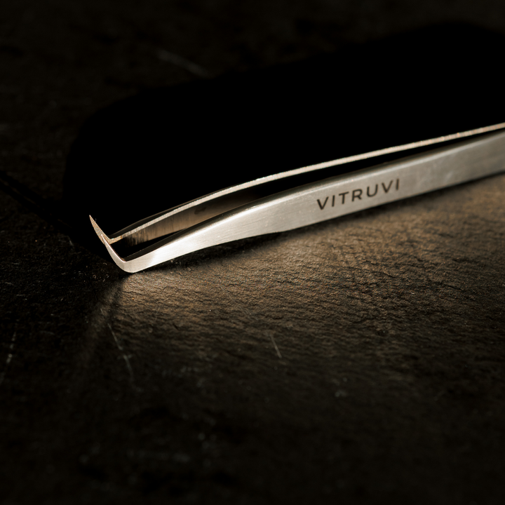 Vitruvi Mega Volume Professional Eyelash Extensions Tweezer