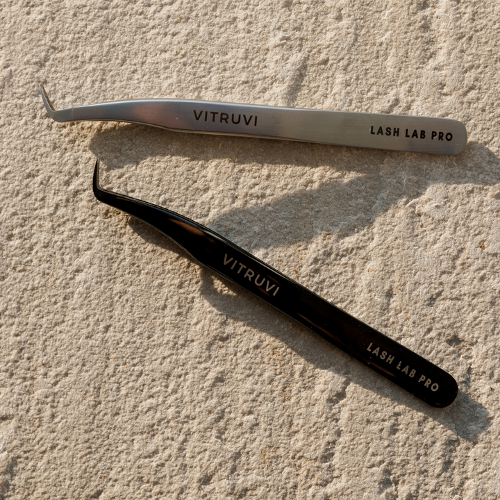Vitruvi Mega Volume Professional Eyelash Extensions Tweezer
