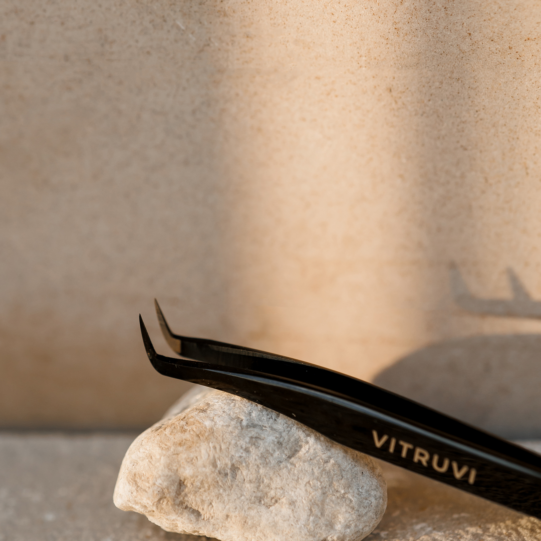 Vitruvi Mega Volume Microtech Professional Eyelash Extensions Tweezer